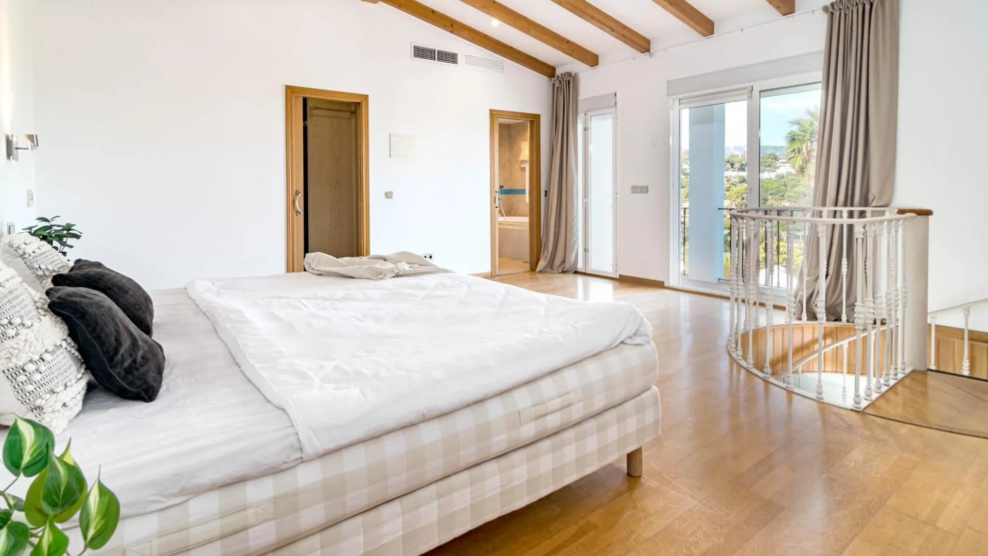 Grr - Elegant Villa With Exclusive Private Pool Marbella